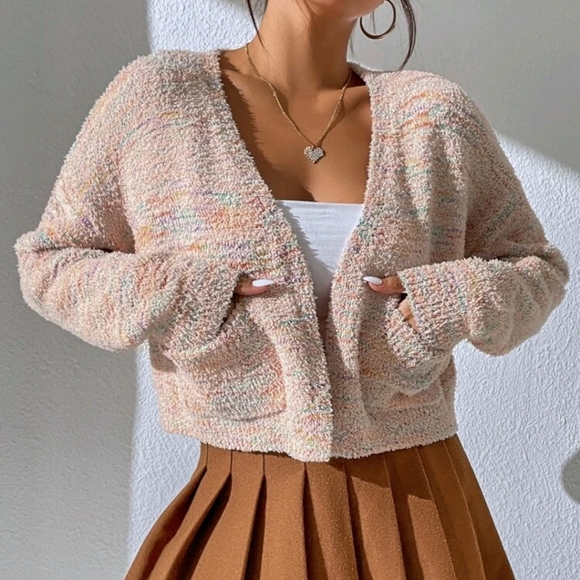 Fluffy Knit Dual Pocket Cardigan - Picture 2 of 4